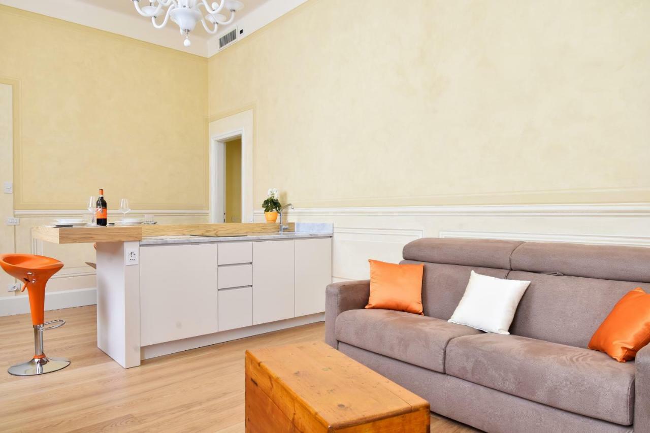 Stella Polare - Luxury Apartment Lucca Exterior foto